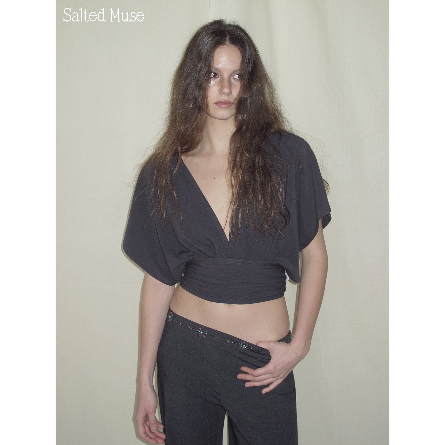 【SaltedMuse】Waisted V-neck knitwear