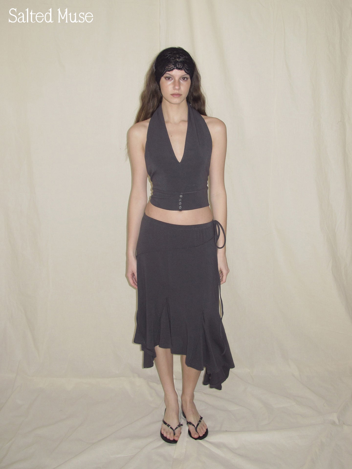 【SaltedMuse】Deep v-neck knitwear