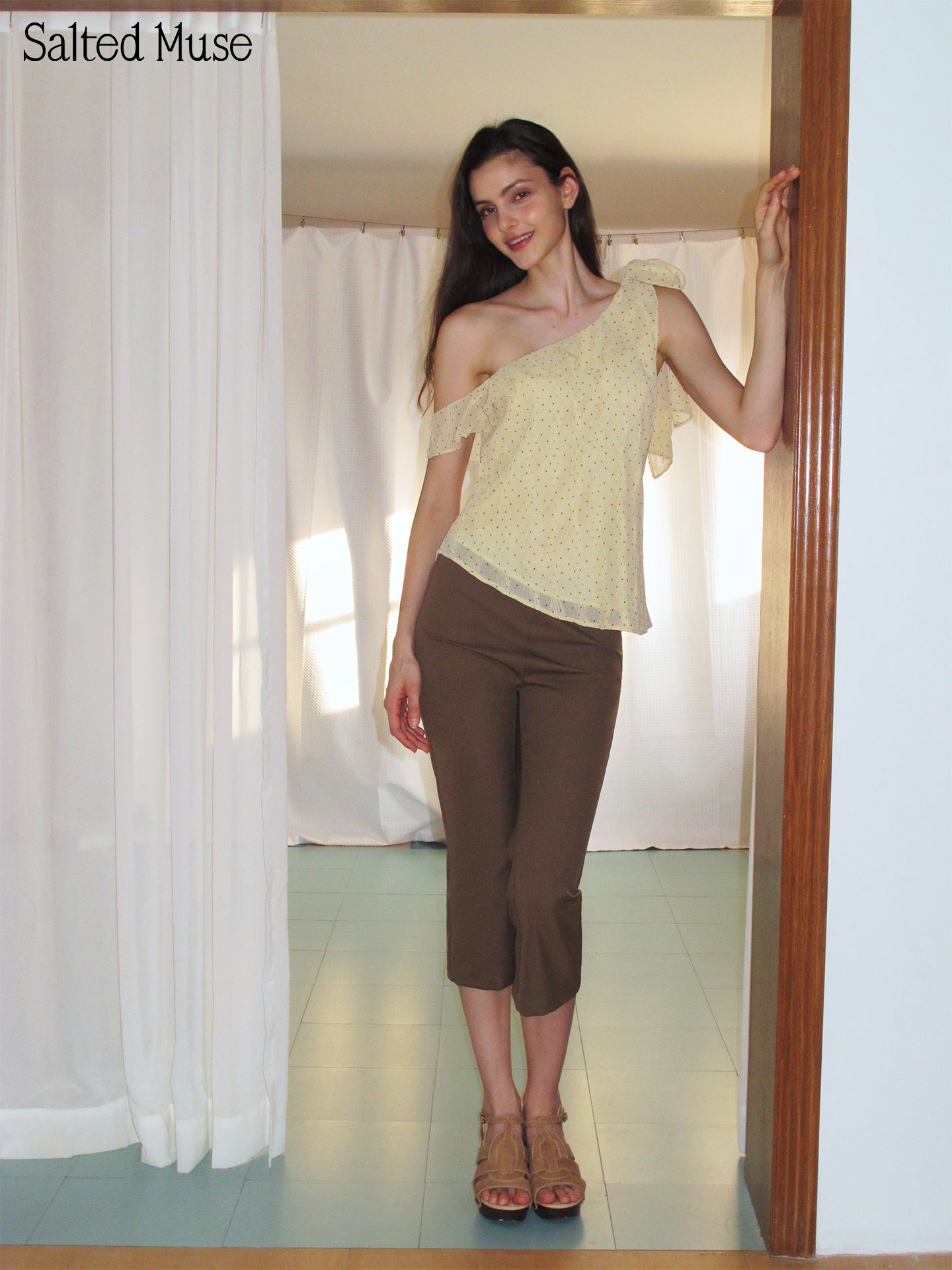 【SaltedMuse】Ruffled One Shoulder Top