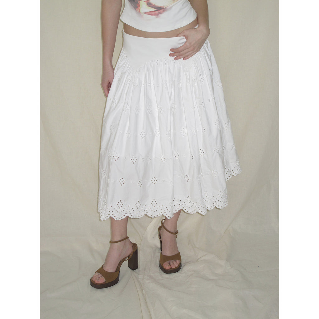 【SaltedMuse】Hollow-out embroidered skirt