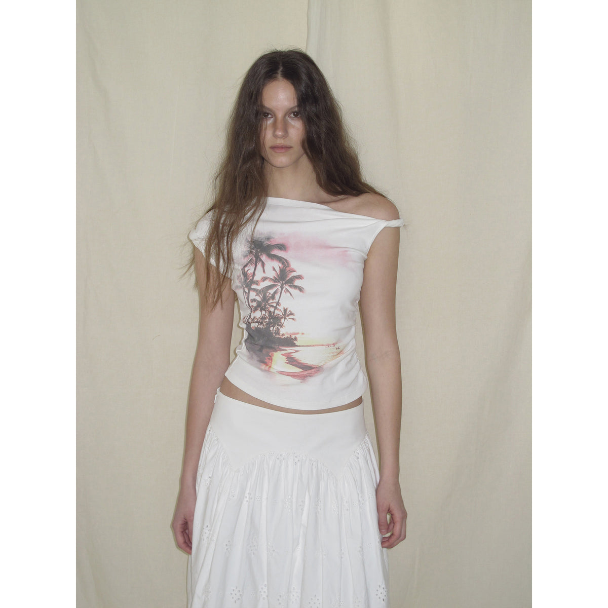 【SaltedMuse】Slanted Shoulder Print T