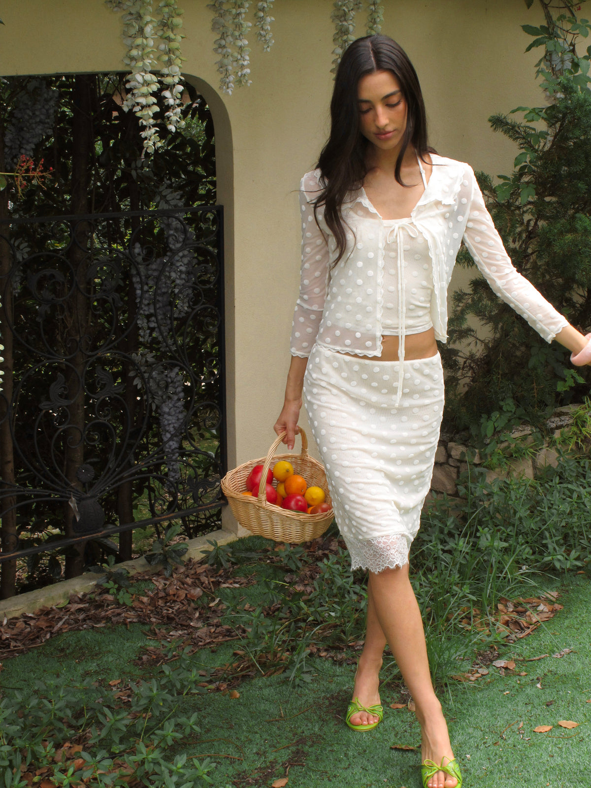 THE CAPUINE SKIRT 丨 WHITE