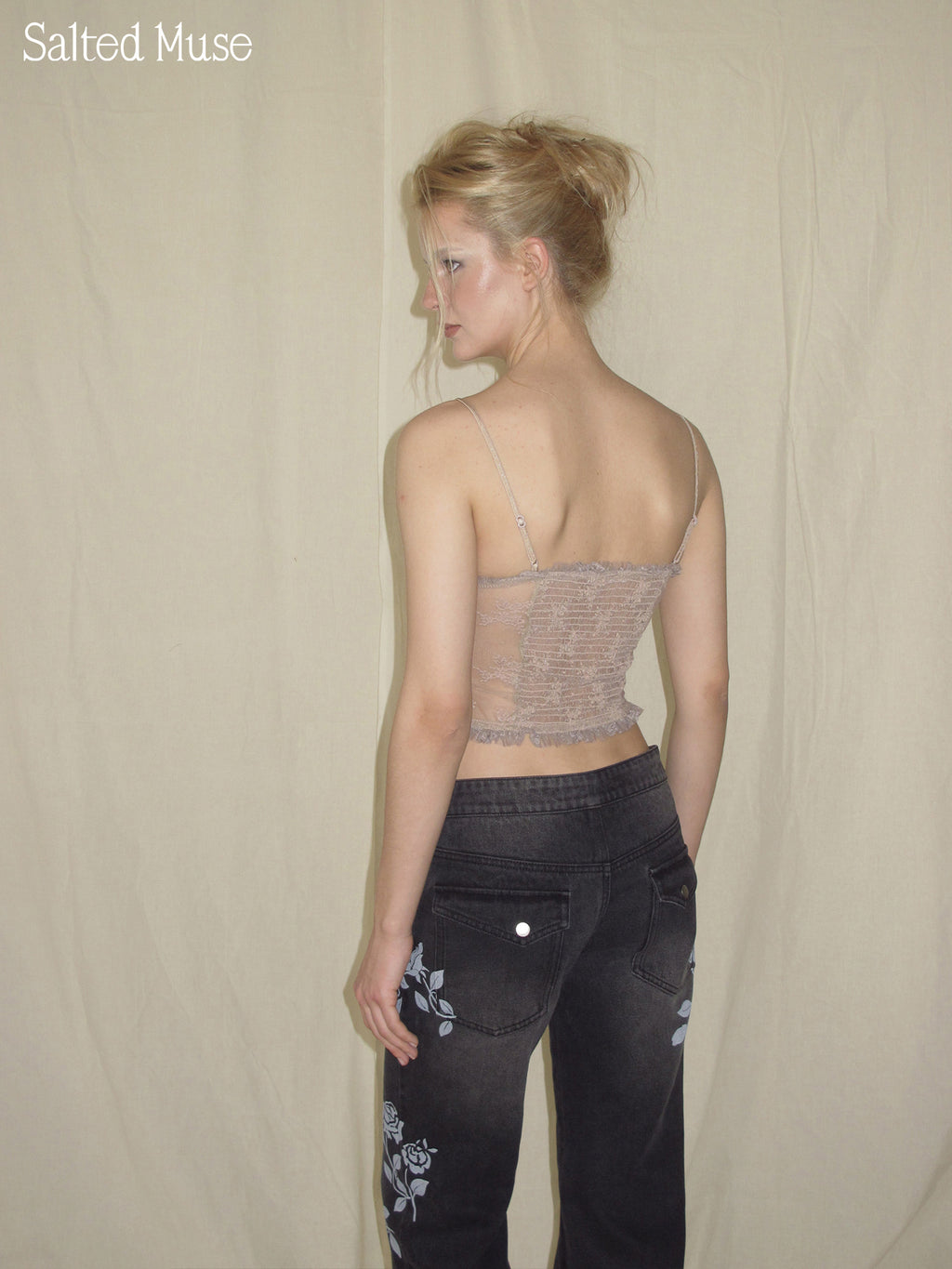 【SaltedMuse】Lace suspenders