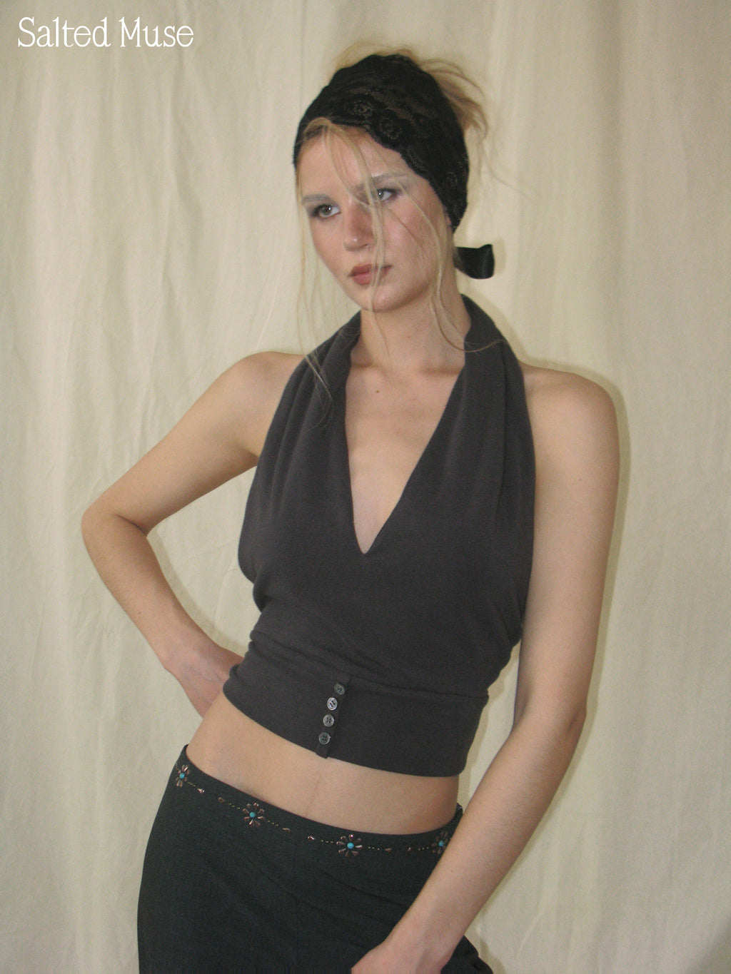 【SaltedMuse】Deep v-neck knitwear