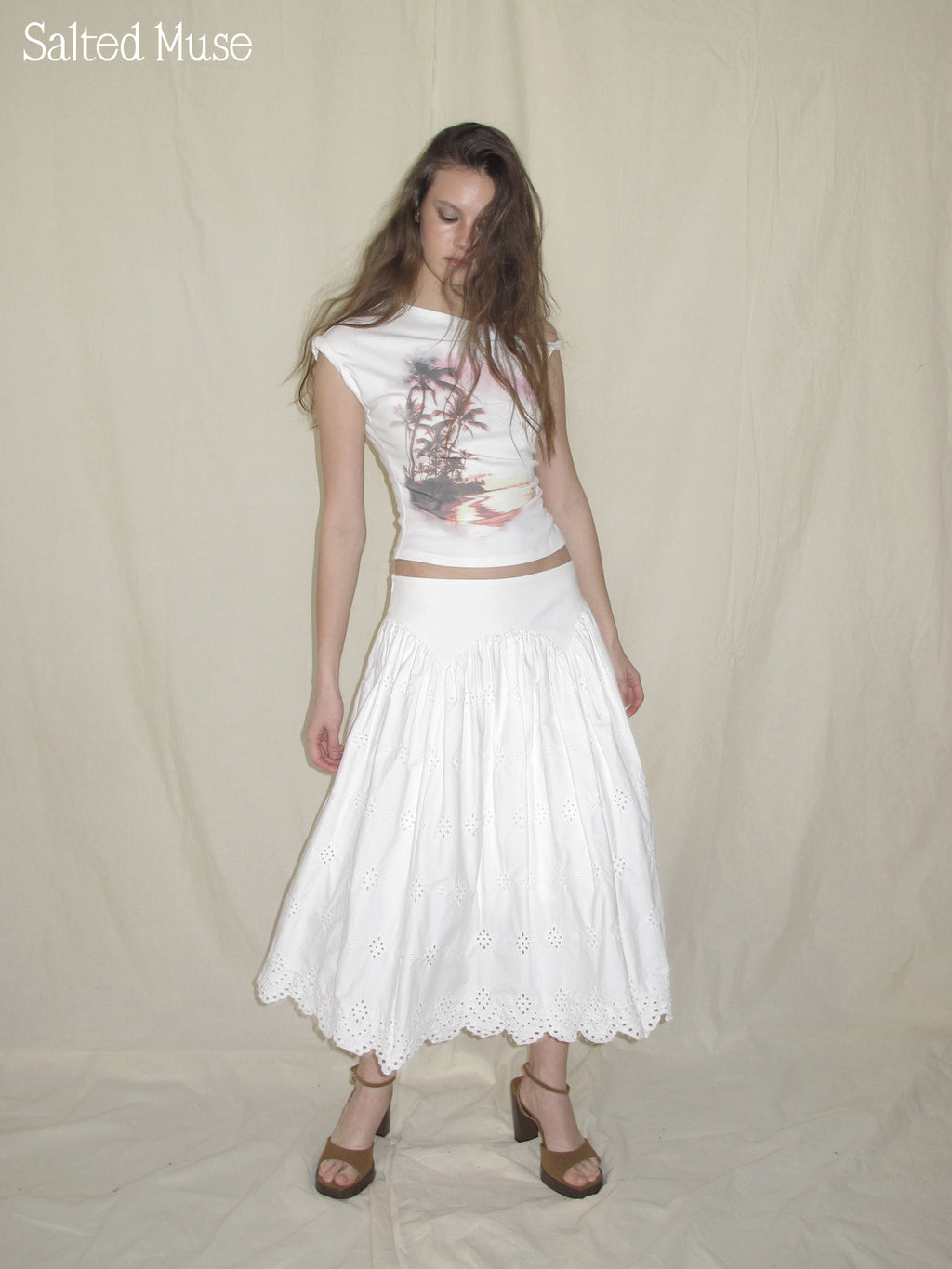 【SaltedMuse】Slanted Shoulder Print T