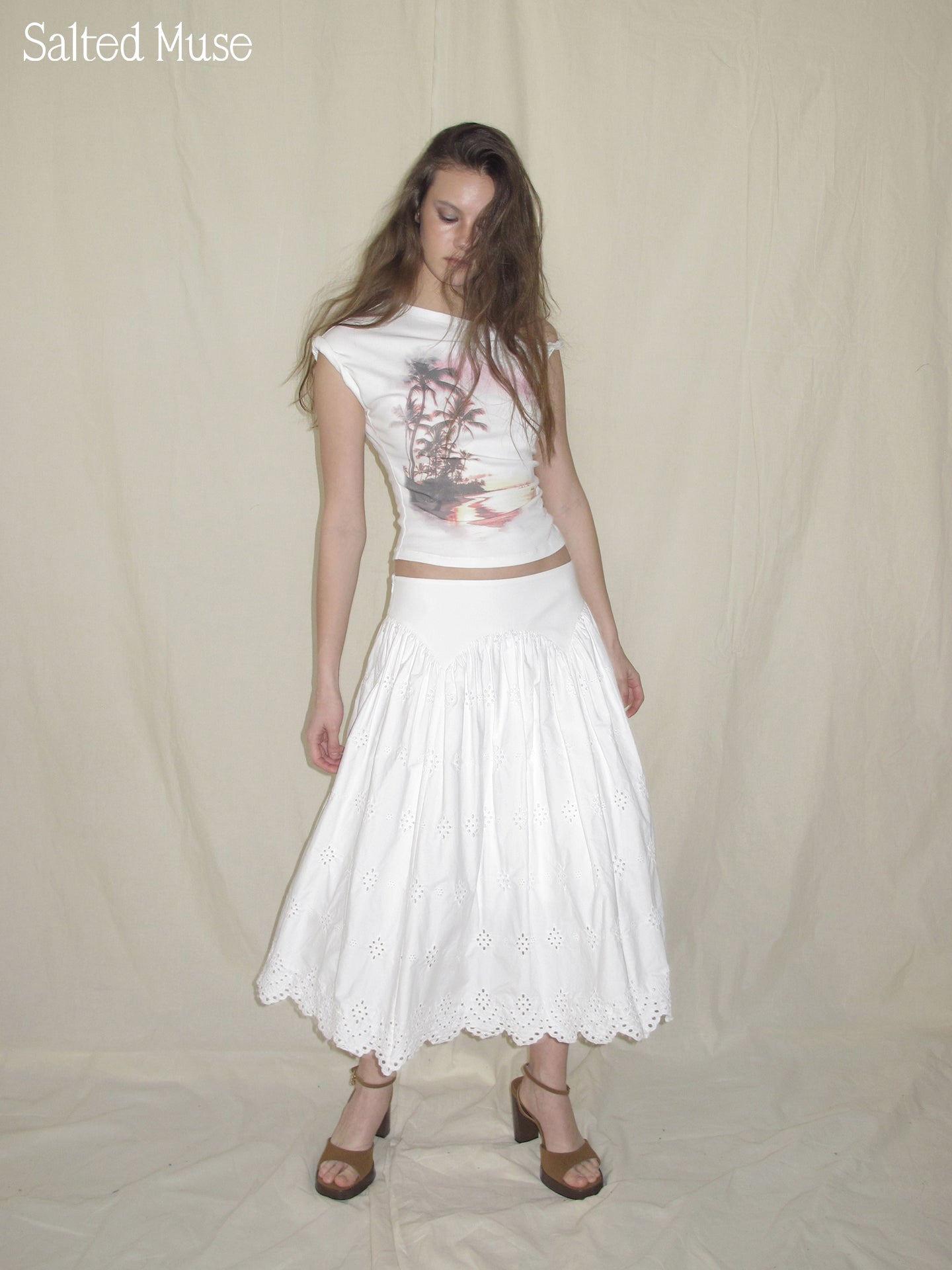 【SaltedMuse】Slanted Shoulder Print T
