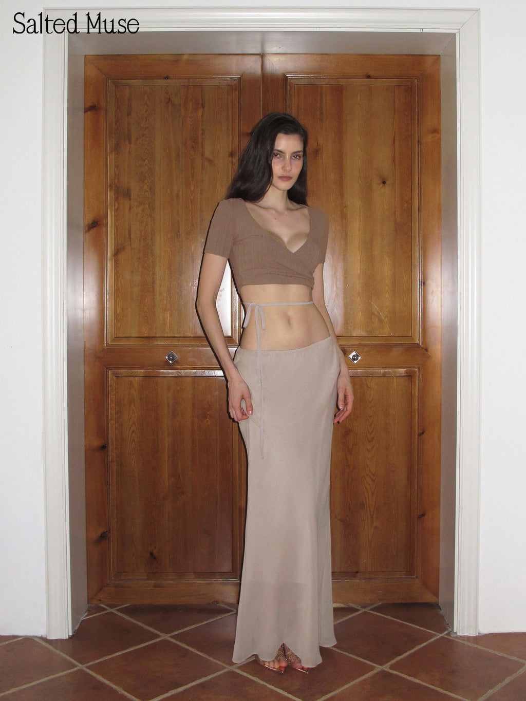 【SaltedMuse】V Neck Rib Knit Tie Crop Top