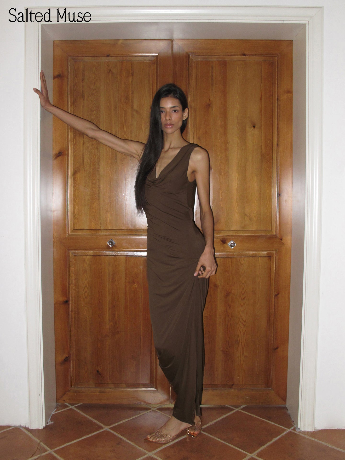 【SaltedMuse】Cowl Neck Backless Dress
